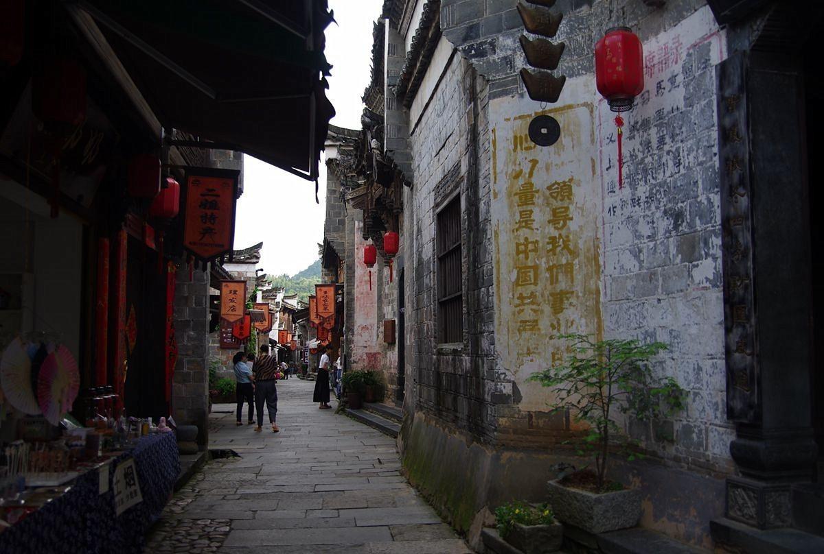 寻梦环游记找吉他